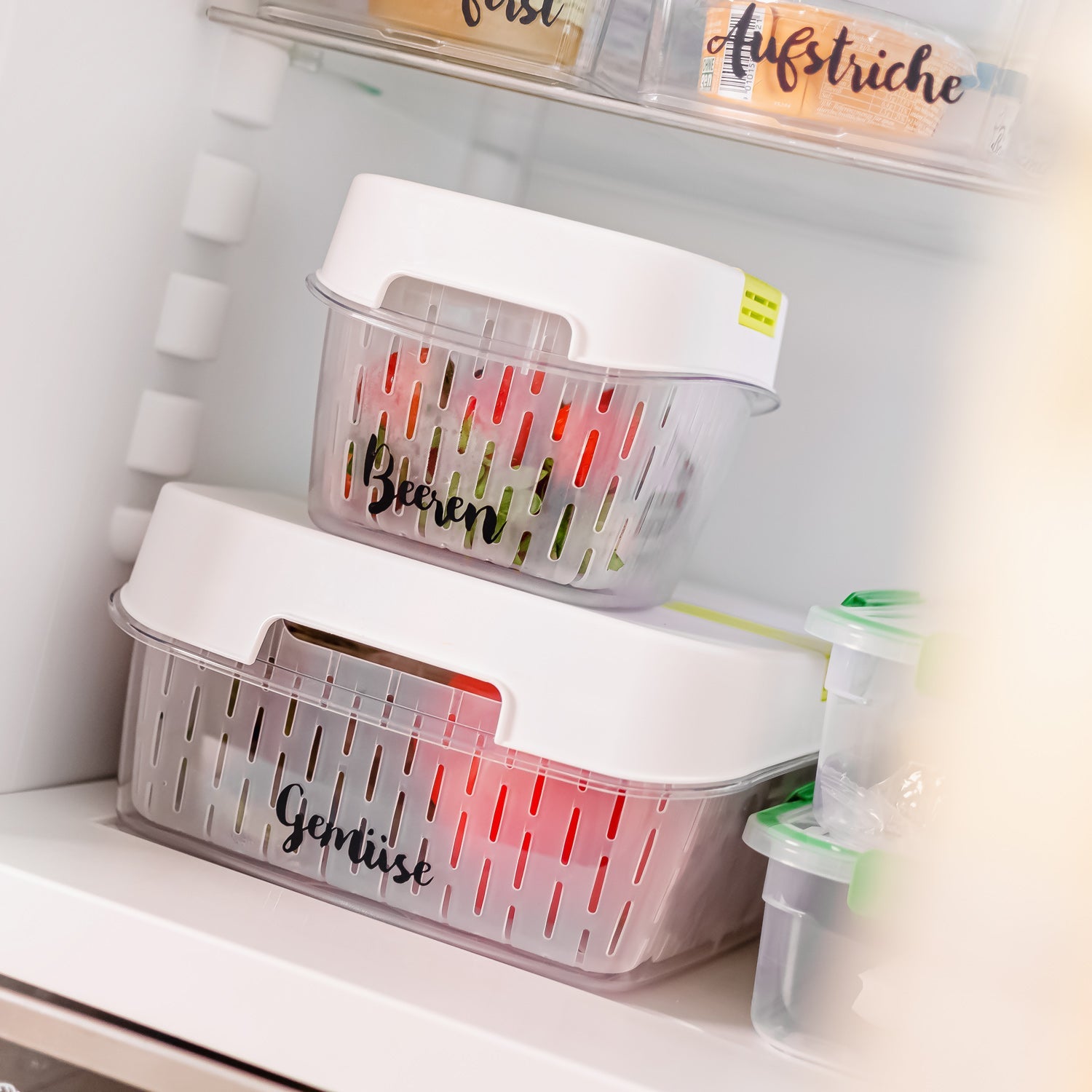 Pudełka przedłużające świeżość warzyw i owoców